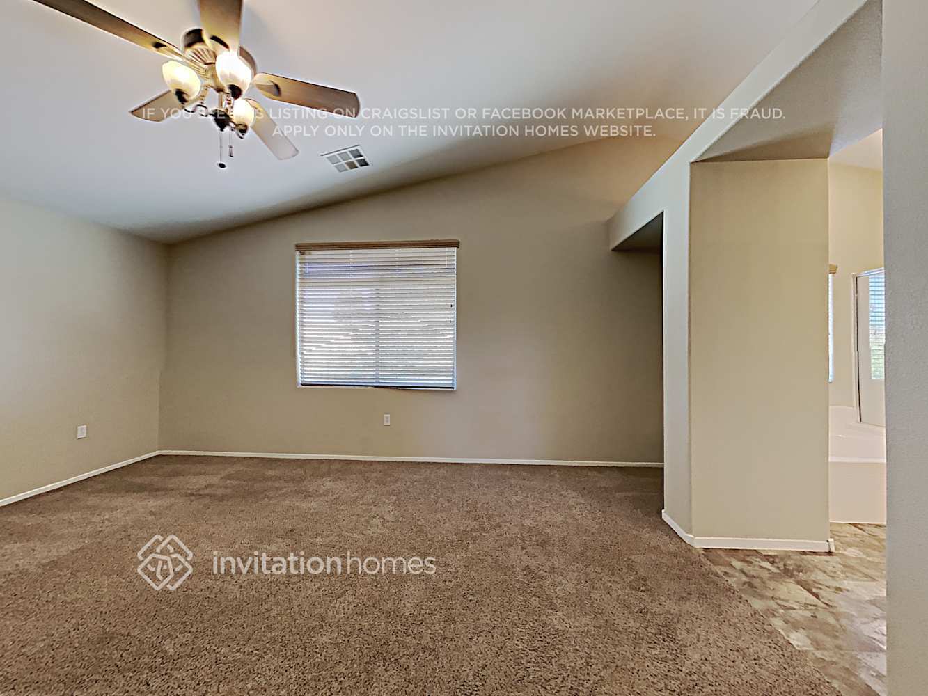 Building Photo - 10928 Salernes St