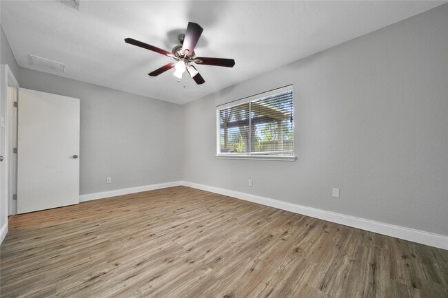 Building Photo - 3619 Acorn Run Ln