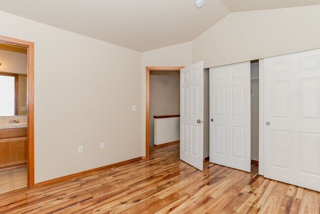 Building Photo - 11568 SE 170th Ct