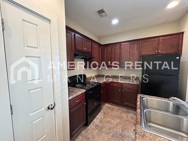 Building Photo - MOVE IN SPECIAL!!! - Home Available for Rent in Margaret, AL... Available to View Now! - Sign a l...