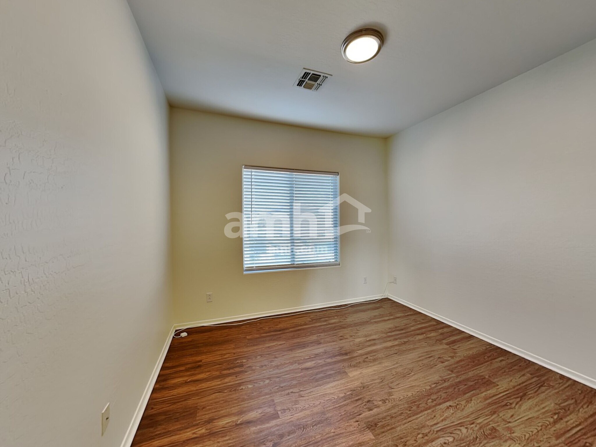 Building Photo - 16244 W Crenshaw Dr