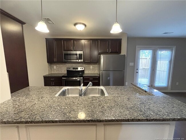 Building Photo - 2531 Gardner Park Dr