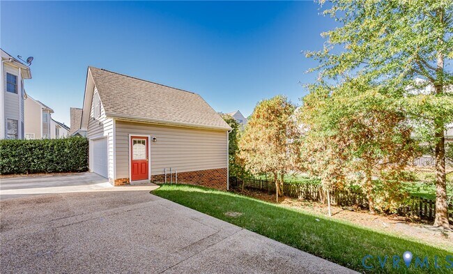 Building Photo - 4724 Coachmans Landing Ct