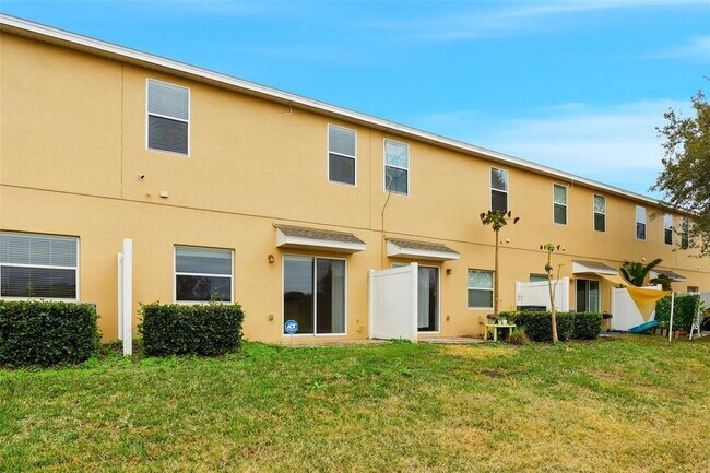 Building Photo - 12049 Great Commission Way