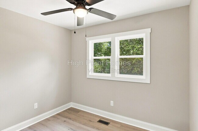 Building Photo - 5225 Fagan St