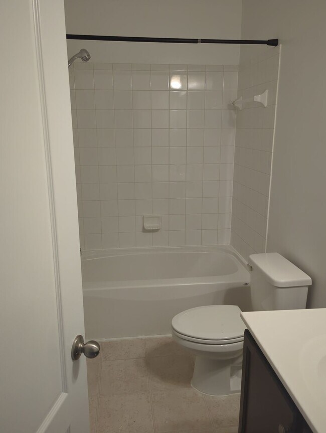 Building Photo - 4803 Forest Pines Dr