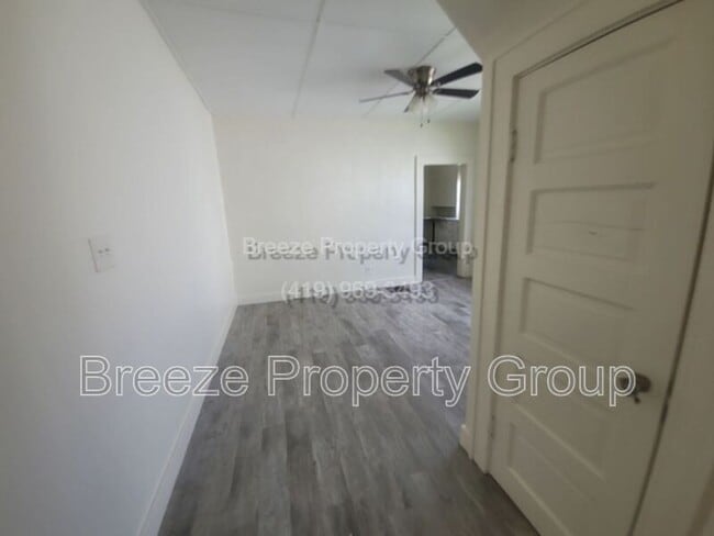 Building Photo - 1436 W High St