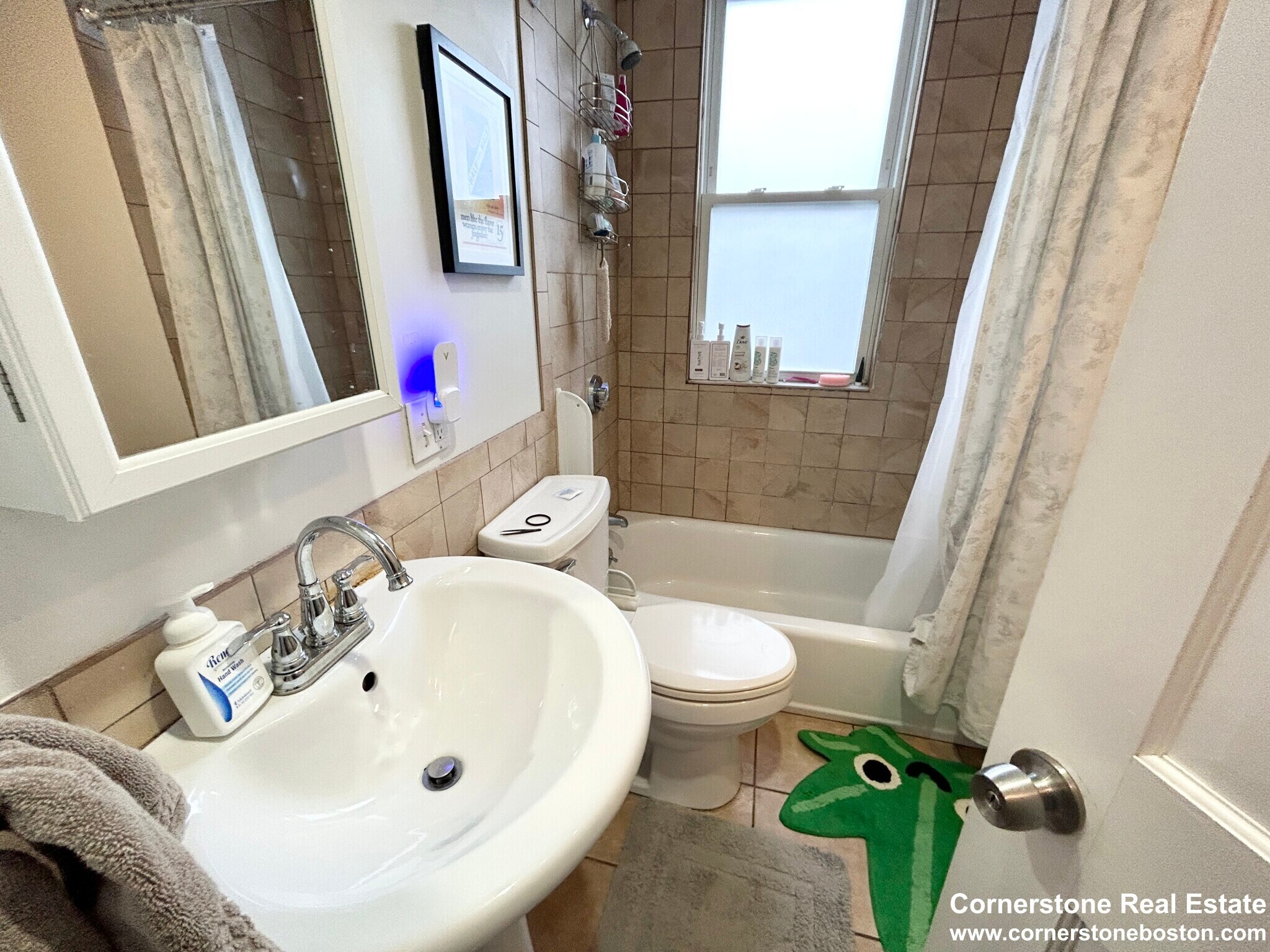 Building Photo - 38 Cherokee St