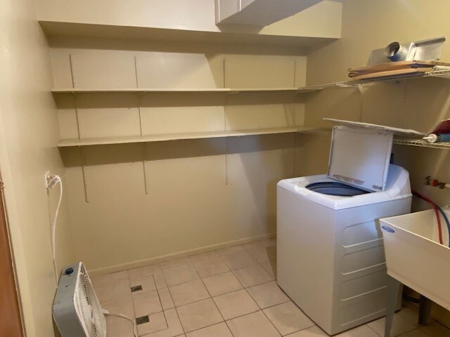 utility room - 11200 S Hale Ave