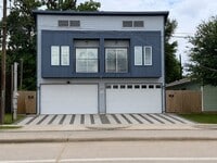 Building Photo - 3923 Yale St