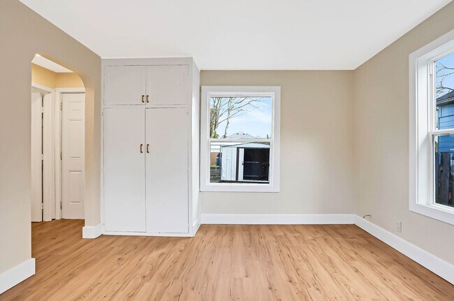 Building Photo - 19th - GPM351N-4