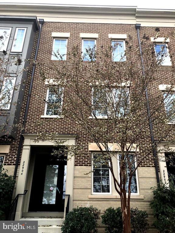 Building Photo - 22904 Bollinger Terrace