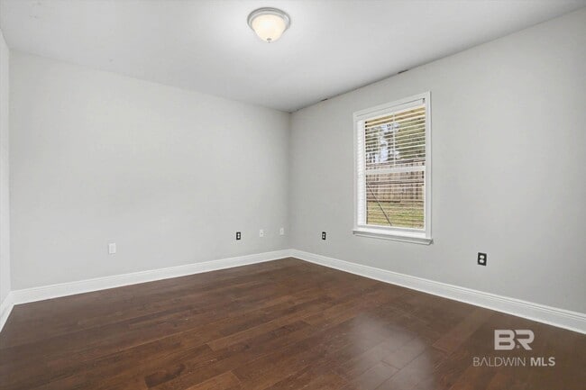 Building Photo - 9011 Brookside Ln