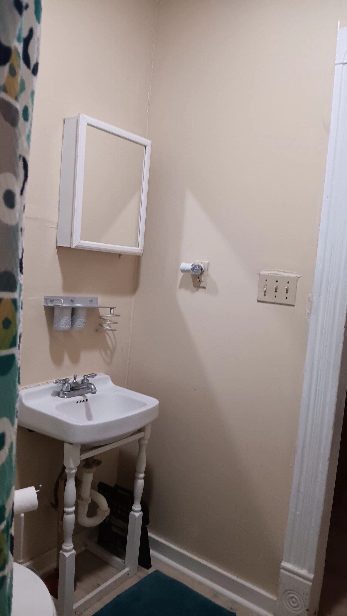 Bathroom sink - 1934 Fern St