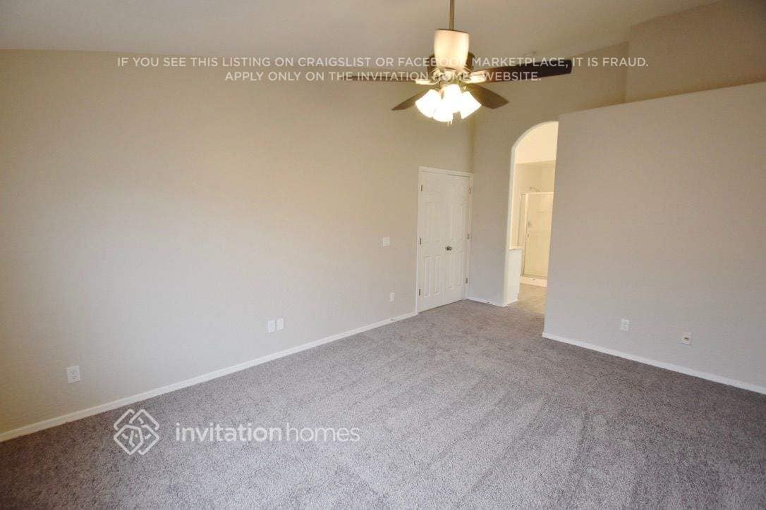 Building Photo - 6928 E Madero Ave