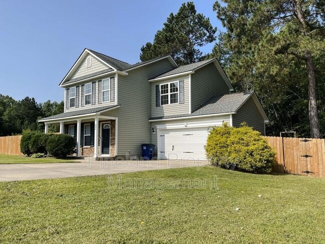 Building Photo - 395 Americana Dr