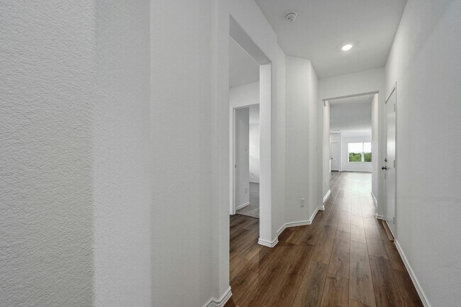 Building Photo - 1564 Marley