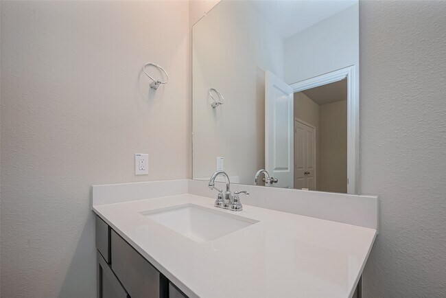 Building Photo - 31953 Retama Rnch Dr