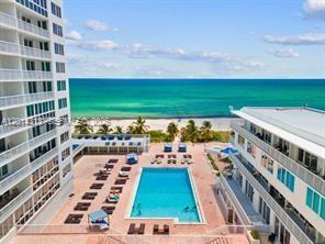 Building Photo - 5401 Collins Ave