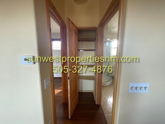 Building Photo - 1 Bedroom, 1 Bath Home in the Country