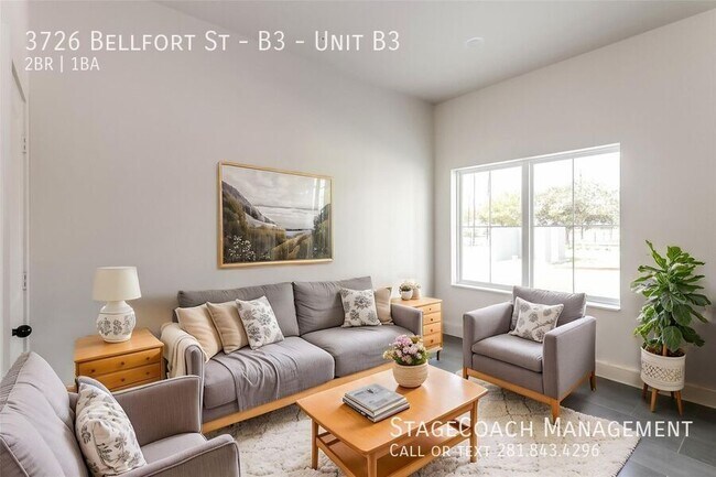 Building Photo - 3726 Bellfort Ave