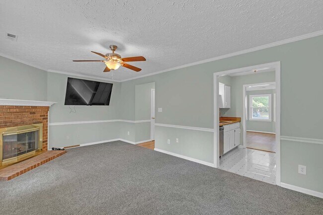 Building Photo - 119 Barfleur Pl