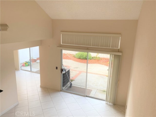 Building Photo - 26941 Stonehaven