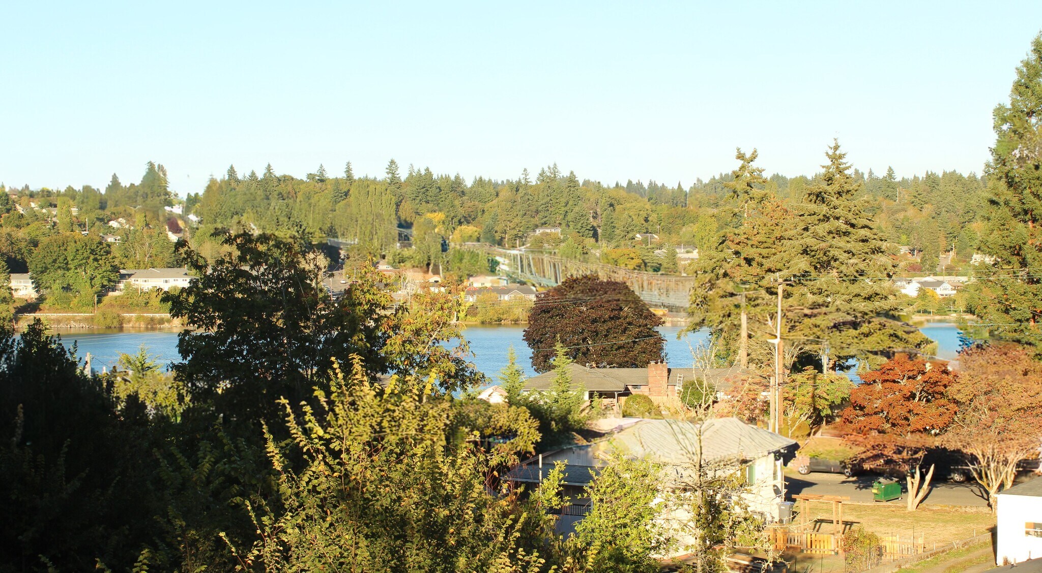 Building Photo - 2417 Snyder Ave