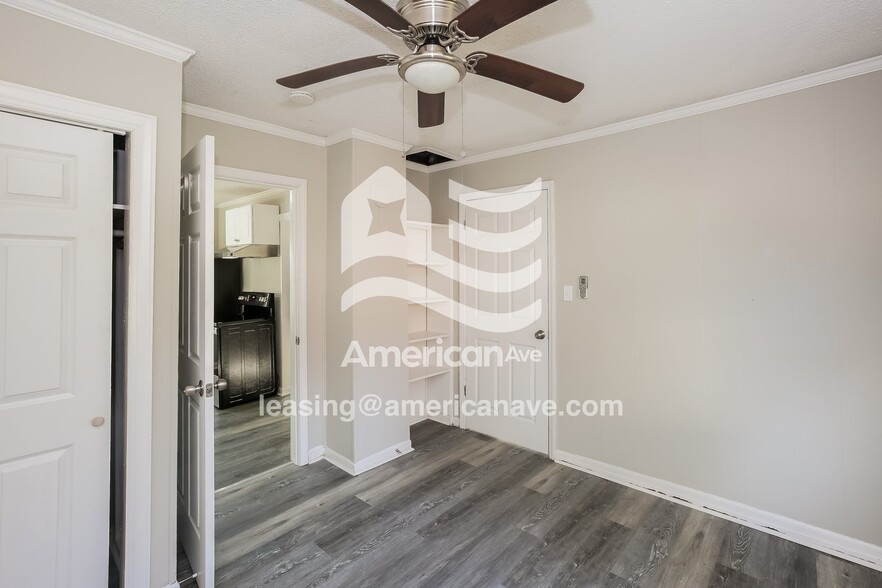 Building Photo - 1057 North Carolina Hwy 150