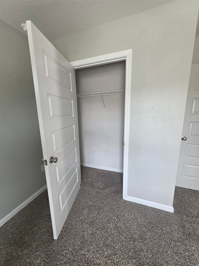 Building Photo - 3123 Van Day Way