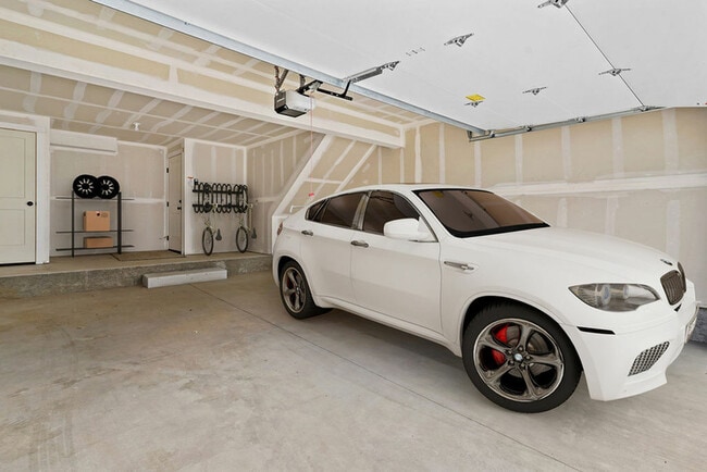 Madison Garage Car - Madison Towns