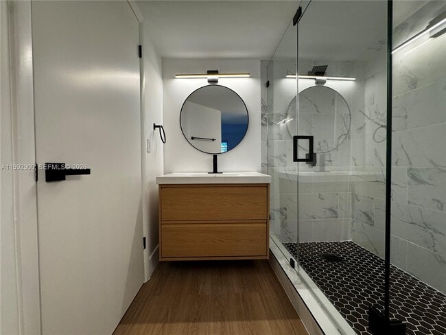 Building Photo - 5900 SW 127th Ave