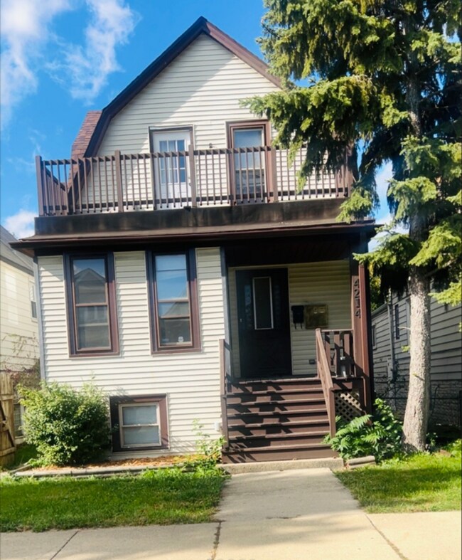 Primary Photo - Yousif