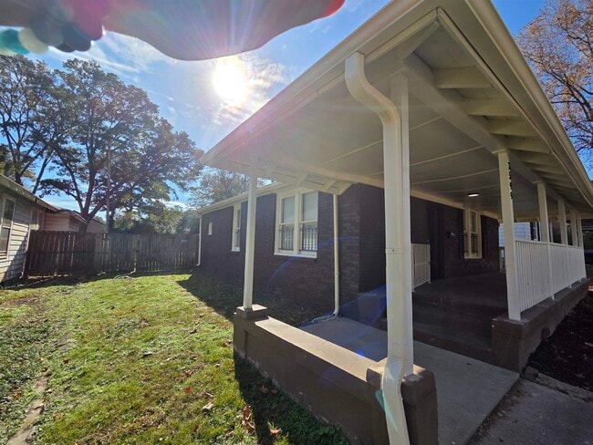 Primary Photo - 3599 Kearney Ave