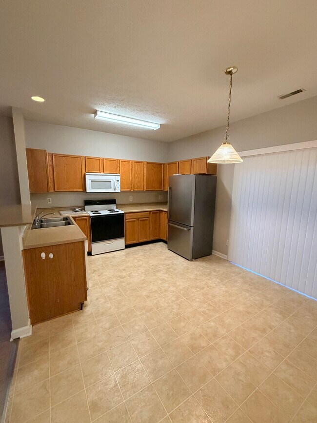 Building Photo - 4919 Tuscany Ln