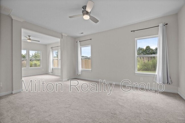 Building Photo - 217 Walker Grv Ln