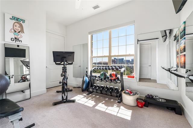 Building Photo - 15875 Spectrum Dr