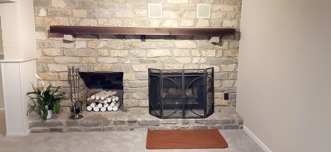 Building Photo - 4291 Beechgrove Dr