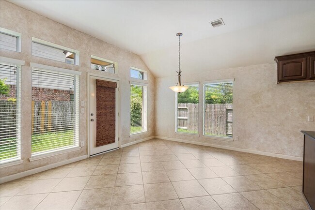 Building Photo - 4015 Pearl Pass Ln