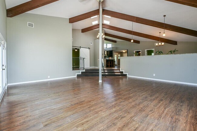Building Photo - 9502 FM 1462 Rd