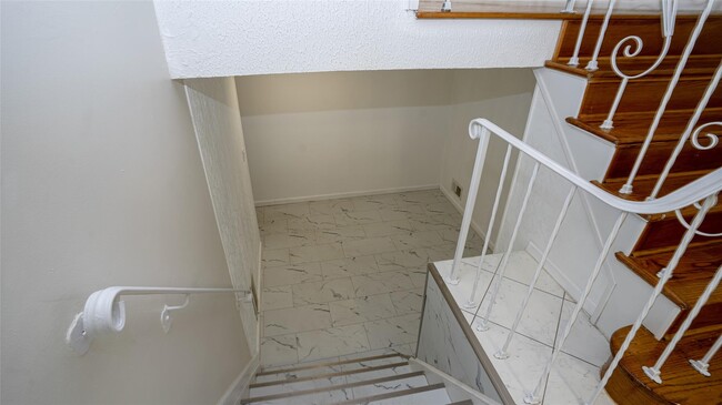 Building Photo - 223-39-223-56 56th Rd