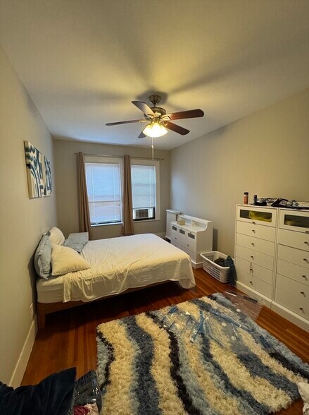 Primary Photo - 10 Sewall St