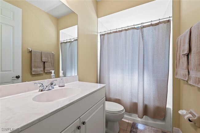 Building Photo - 975 Tivoli Ct