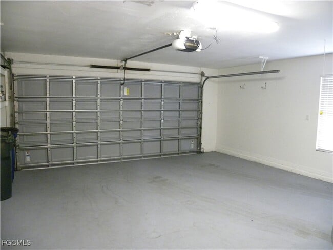 Building Photo - 14807 Crooked Pond Ct