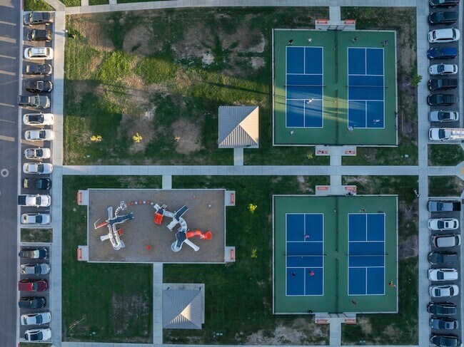 Building Photo - 1429 N 3600 W