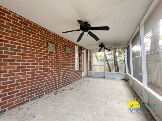 Building Photo - Beautiful 3 Bedroom Home in Hidden Bay Village