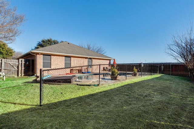 Building Photo - 856 Santa Fe Dr