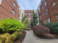 Building Photo - 5405 9th St NW