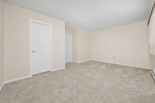 Building Photo - 7305 Tiffany Dr