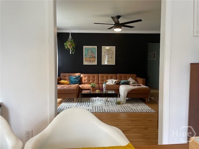 Building Photo - 1802 E 62nd St